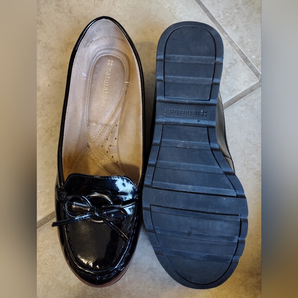 Naturalized loafers